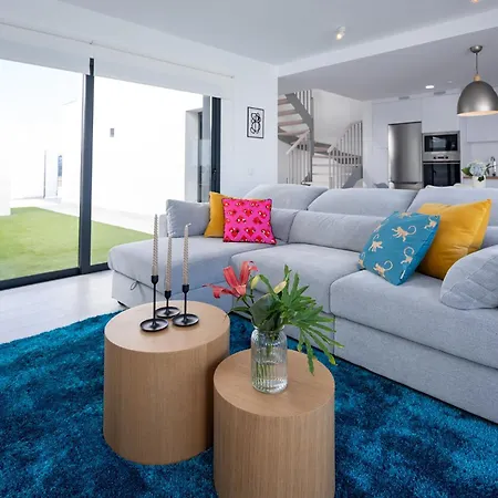 La Costa Private Pool La Oliva By Holidays Villa *