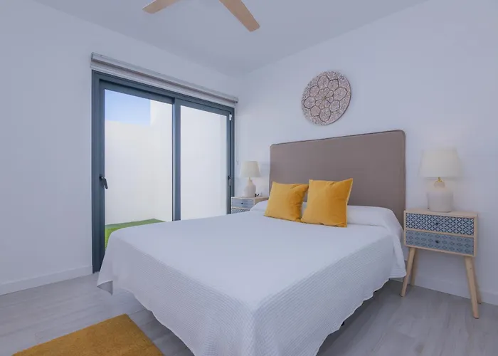 La Costa Private Pool La Oliva By Holidays