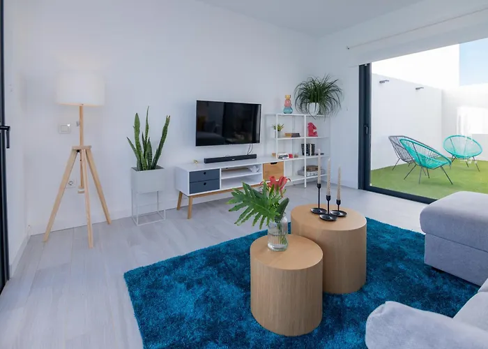 빌라 La Costa Private Pool La Oliva By Holidays