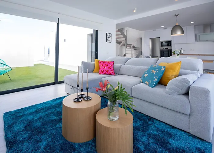 La Costa Private Pool La Oliva By Holidays 빌라 *